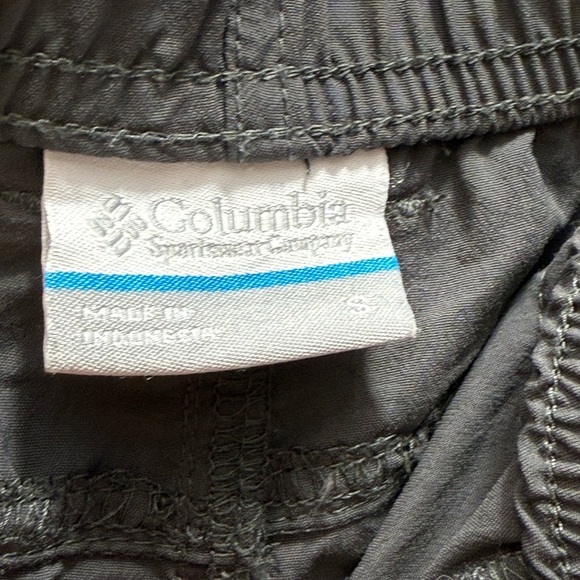 Columbia Women’s Sandy River Cargo Shorts Gray Size Small | UPF 30 Outdoor - Picture 7 of 10